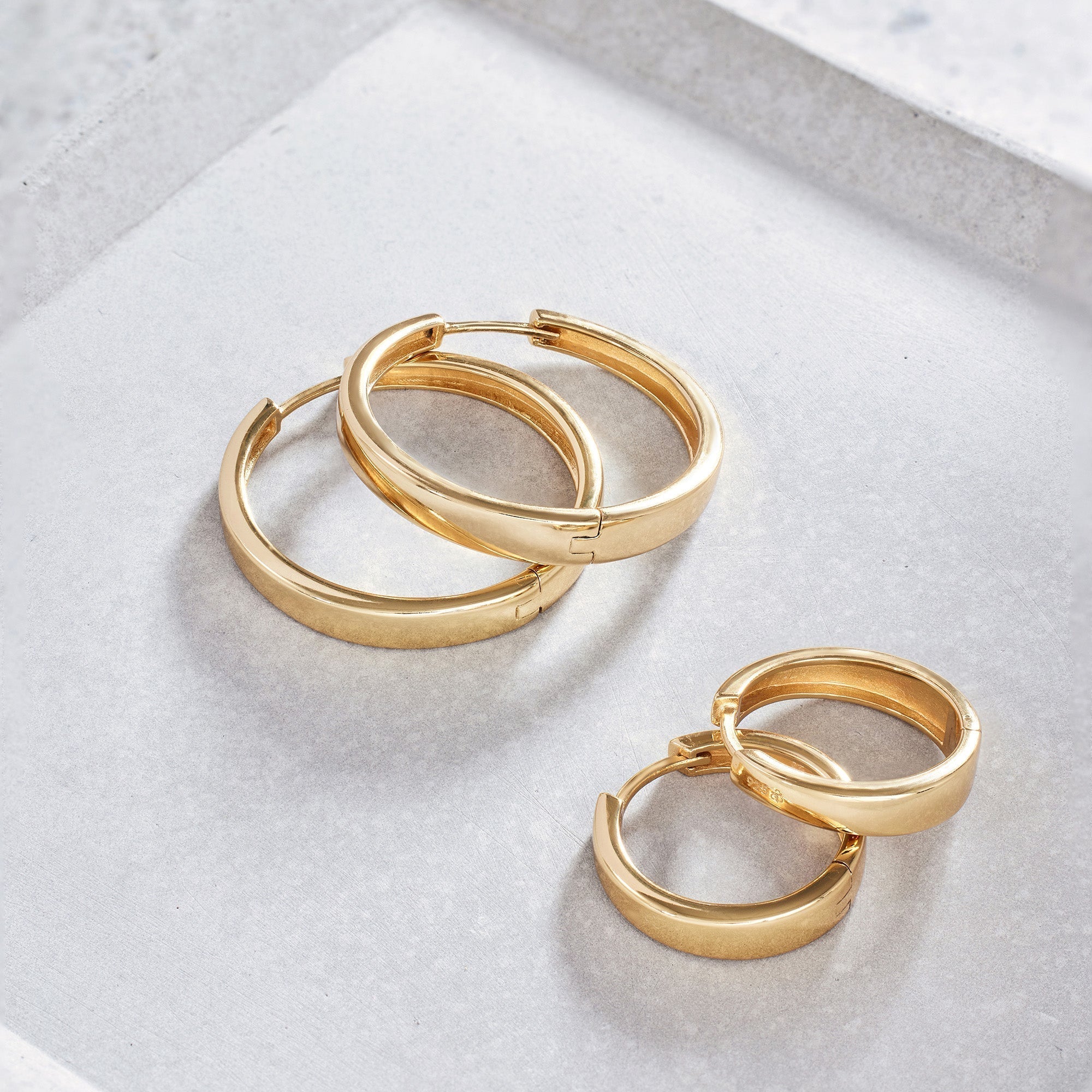 Mia Hoops | Gold