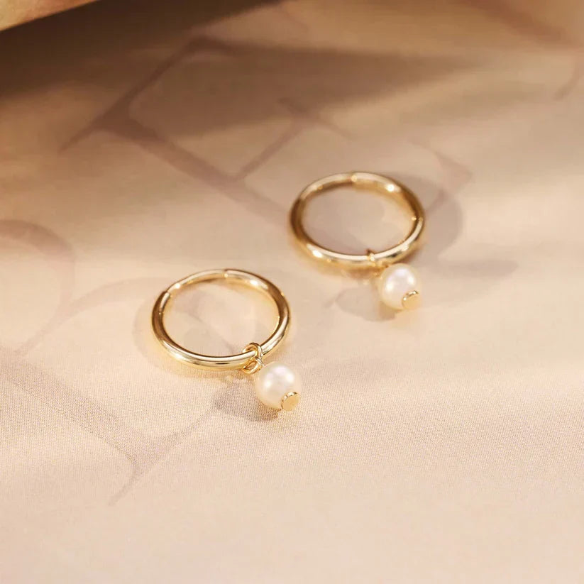 Della Crest Earrings | Gold