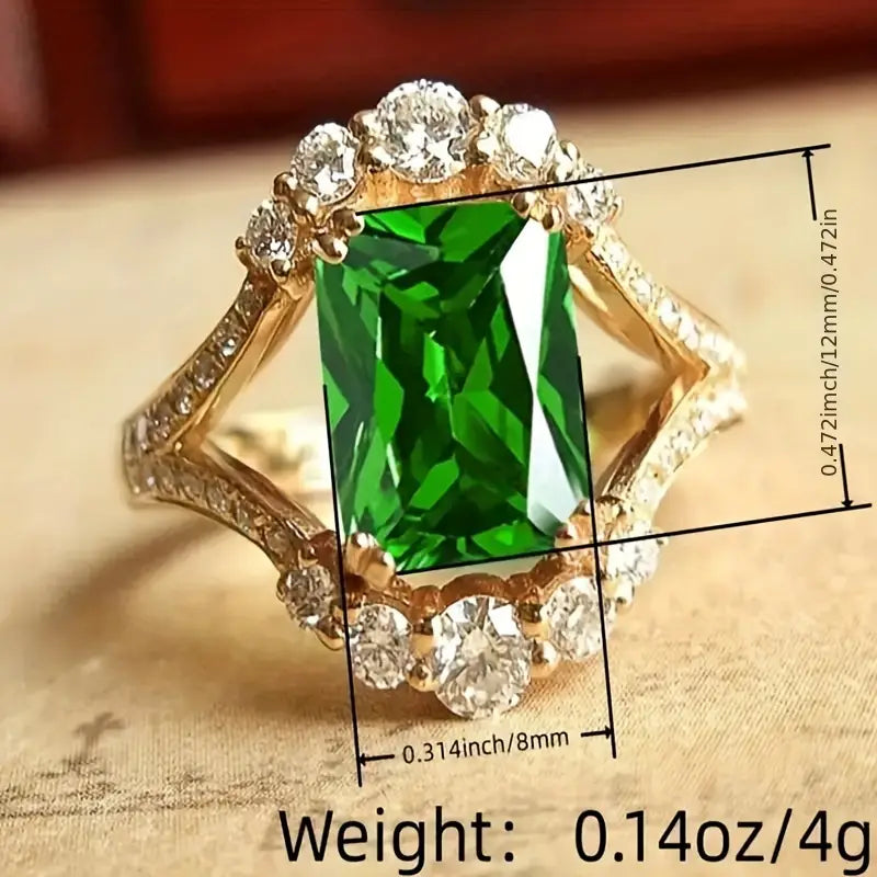 Elara Viremont Ring | Gold