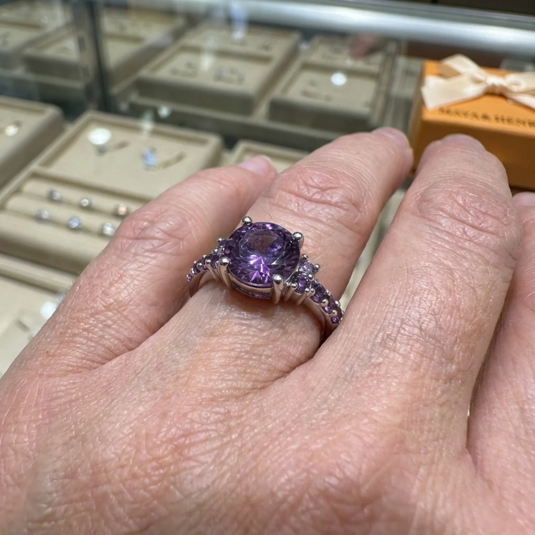 Delia Virelle Ring | White Gold