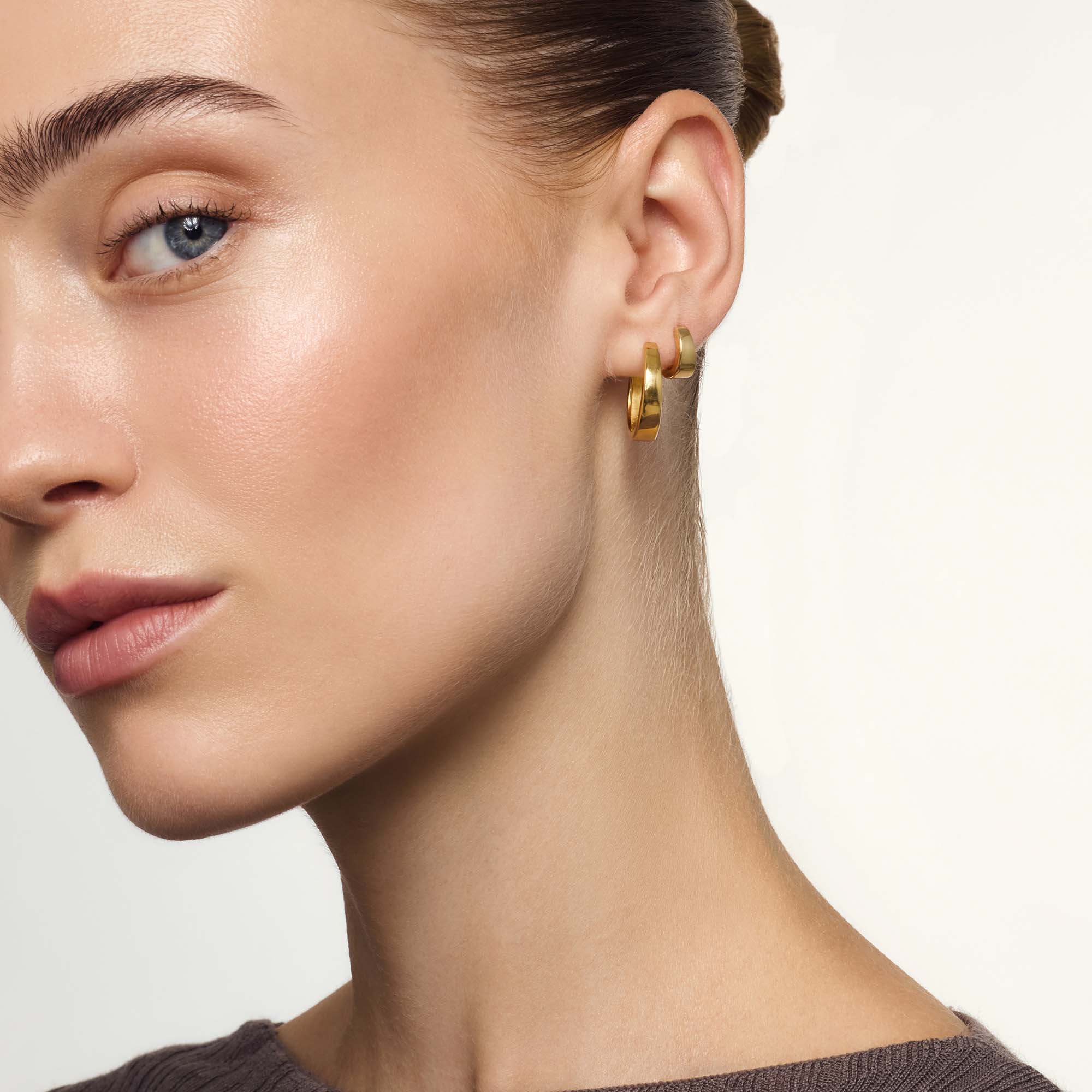Mia Hoops | Gold