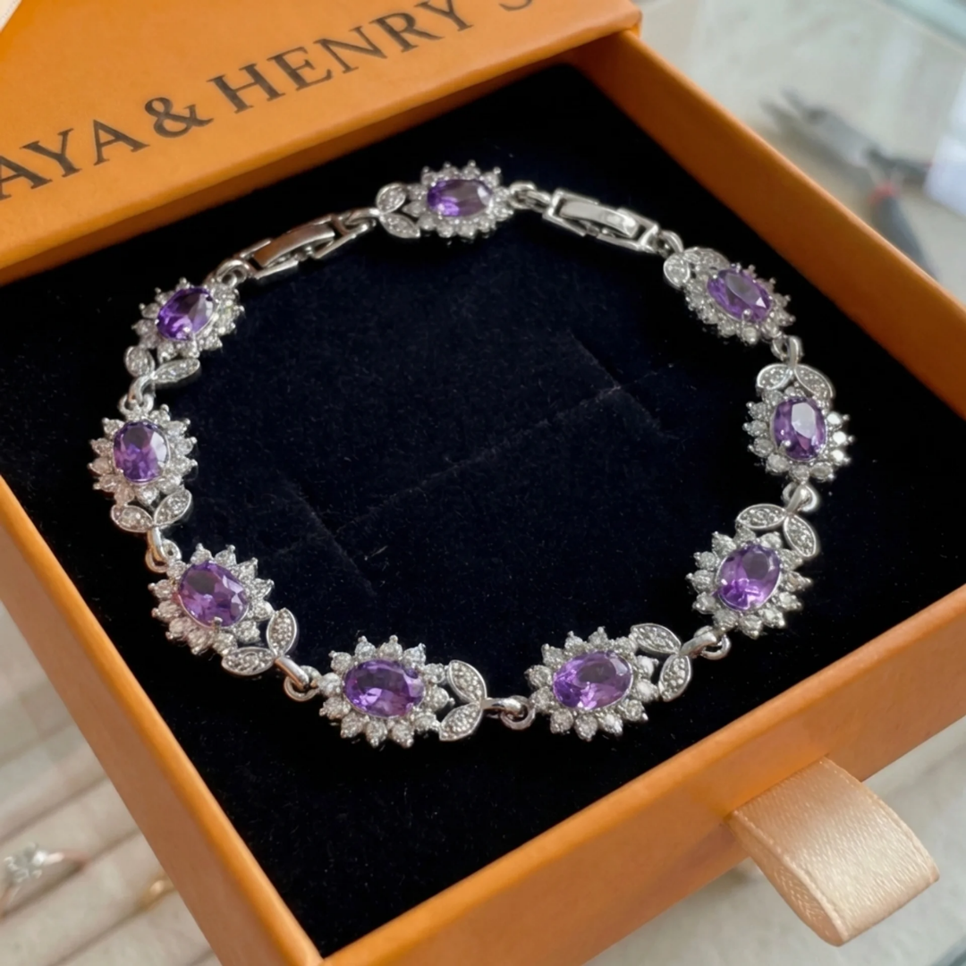 Iris Violetthorn Bracelet | White Gold
