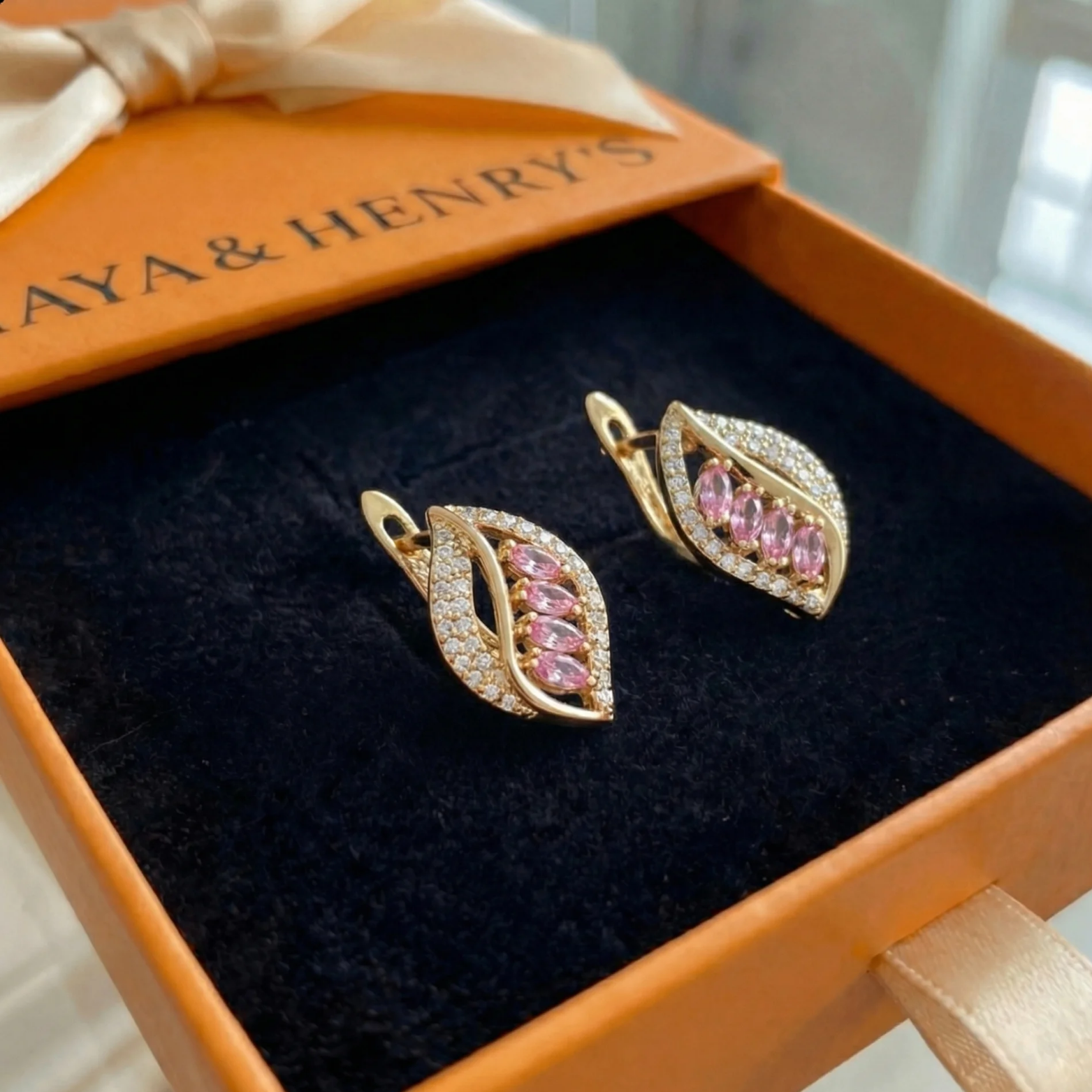 Elora Blushlune Earrings | Gold
