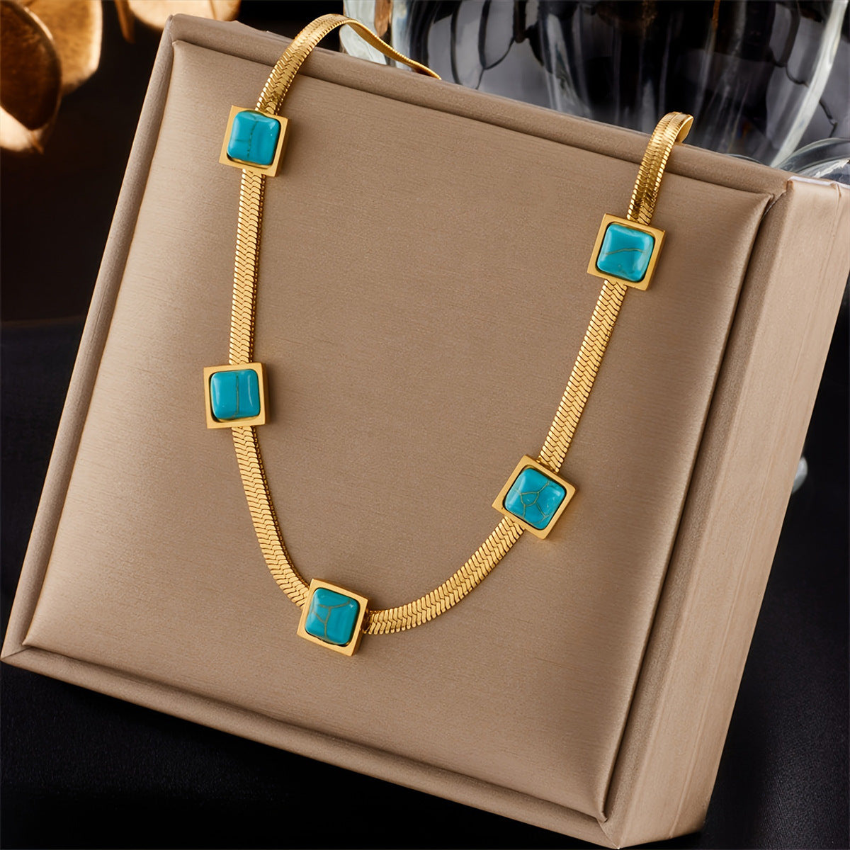 Vivienne Coastline Necklace | Gold