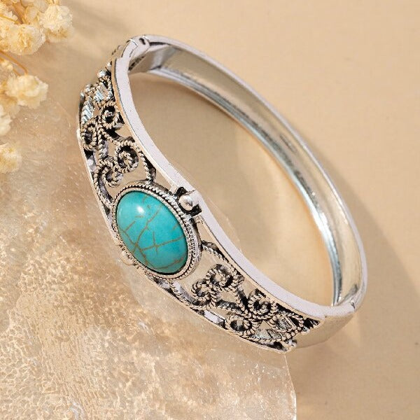 Colette Vintage Crest Bracelet | White Gold