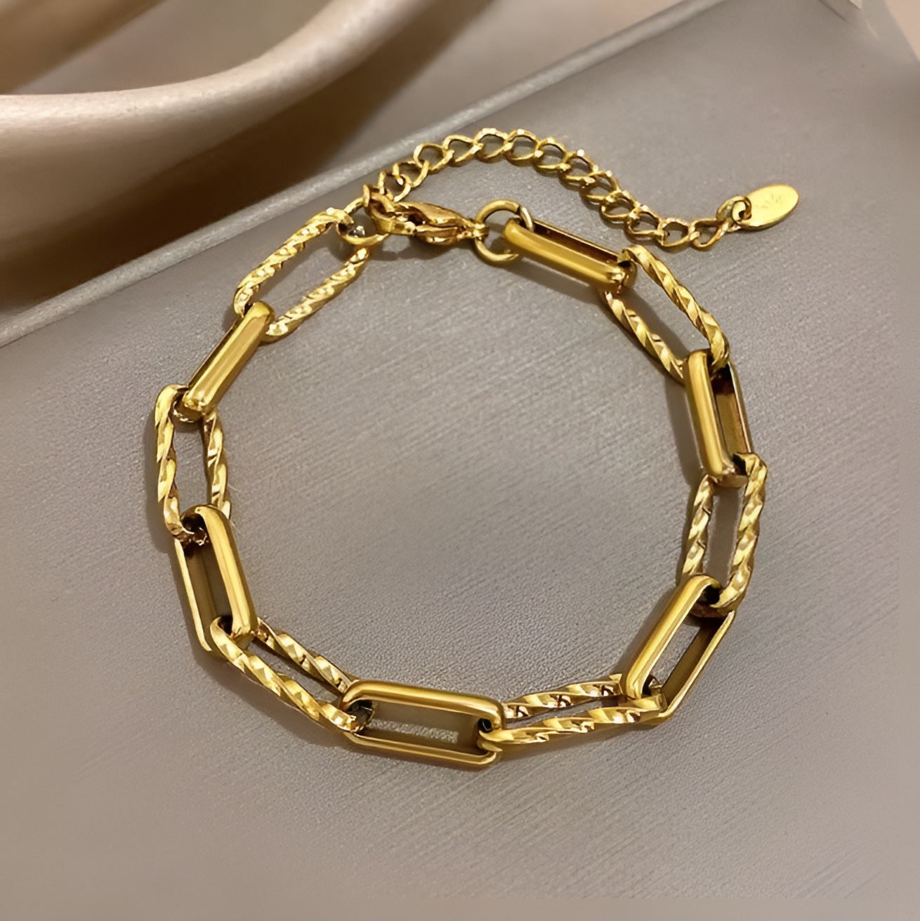 Chunky Link Liora Bracelet | Gold