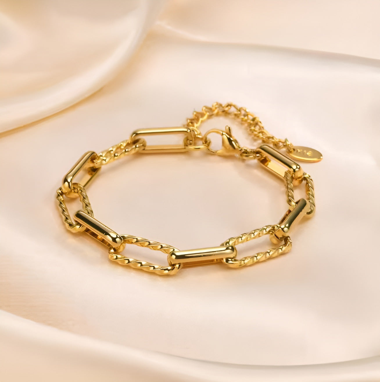 Chunky Link Liora Bracelet | Gold