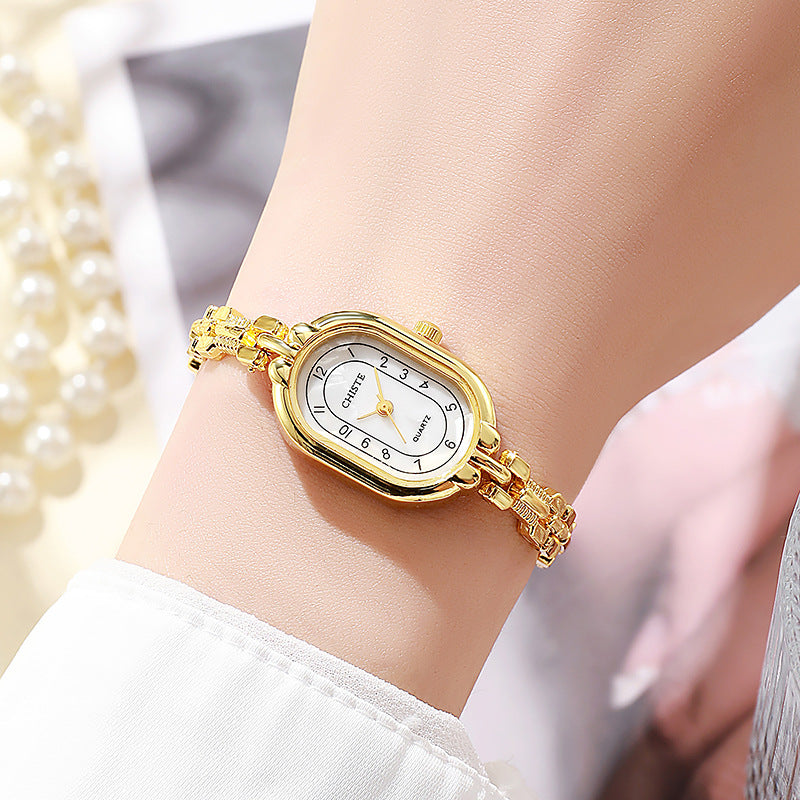 Alina Moment Watch | Gold