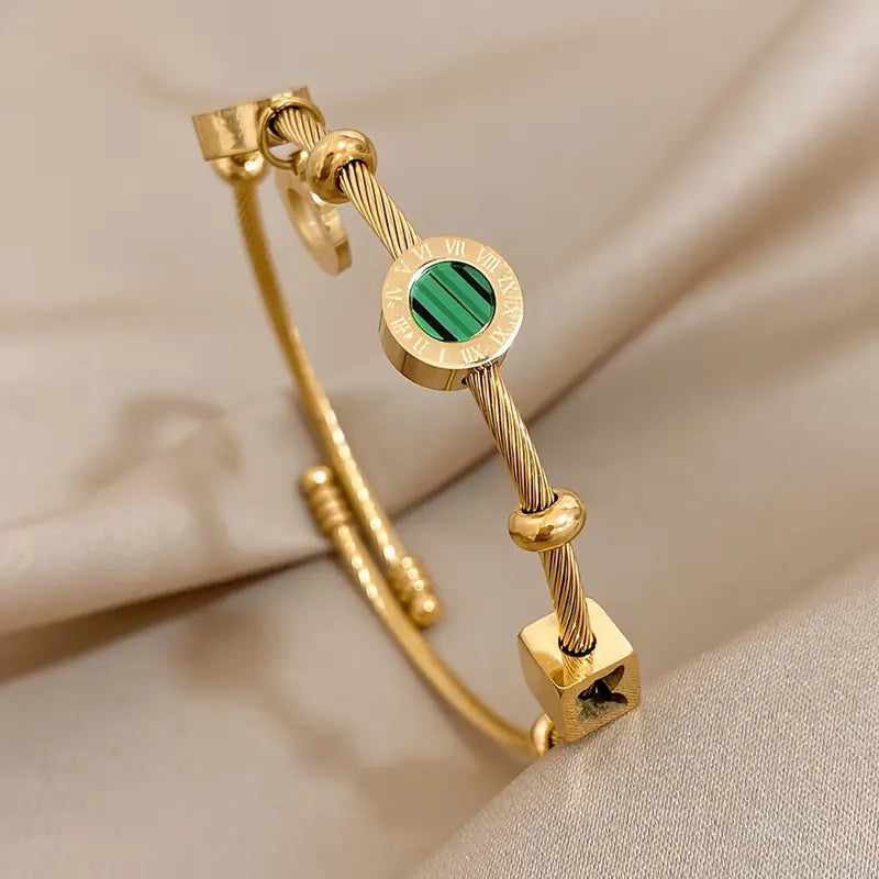 Celeste Moreau Bracelet | Gold