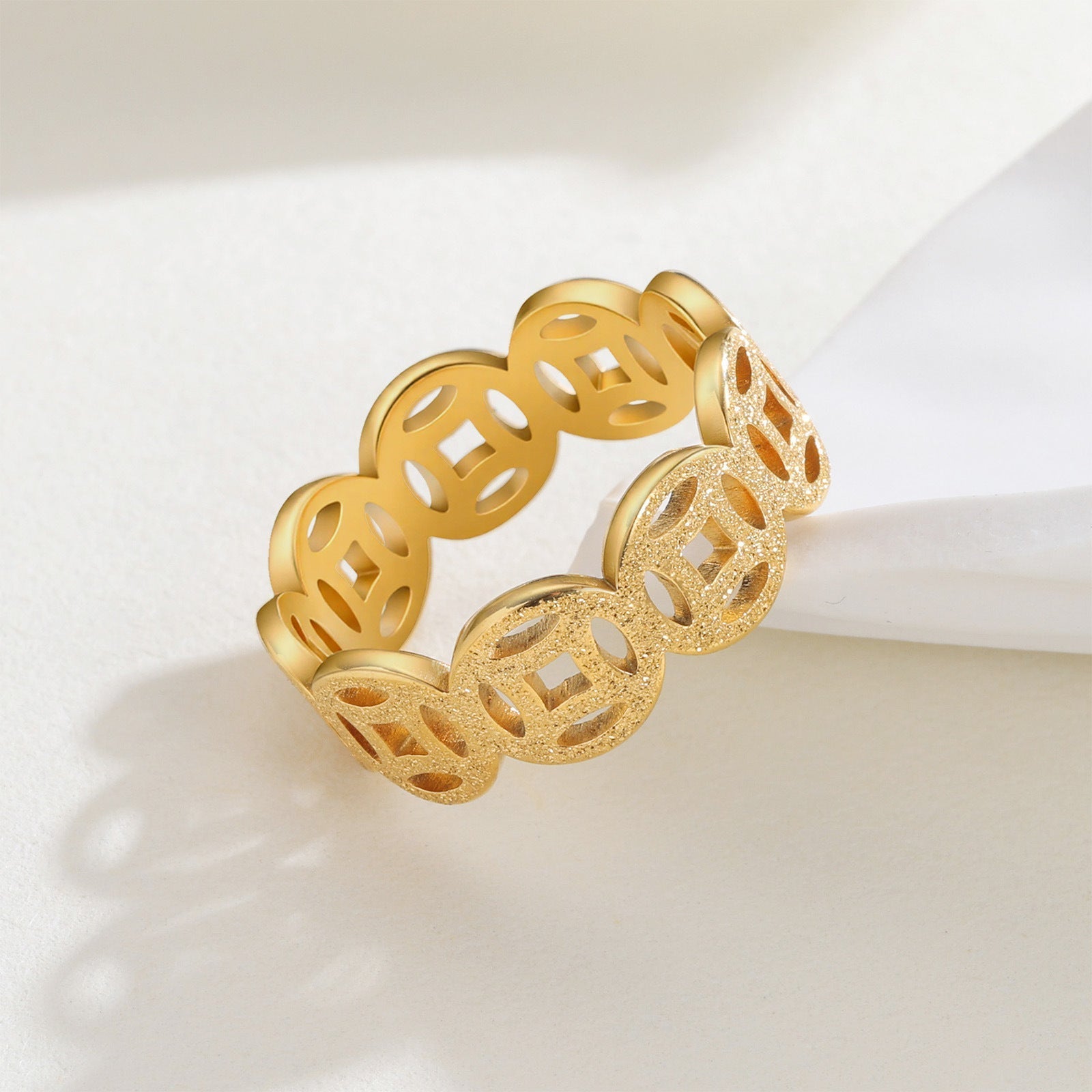 Elsa Classic Pattern Ring | Gold